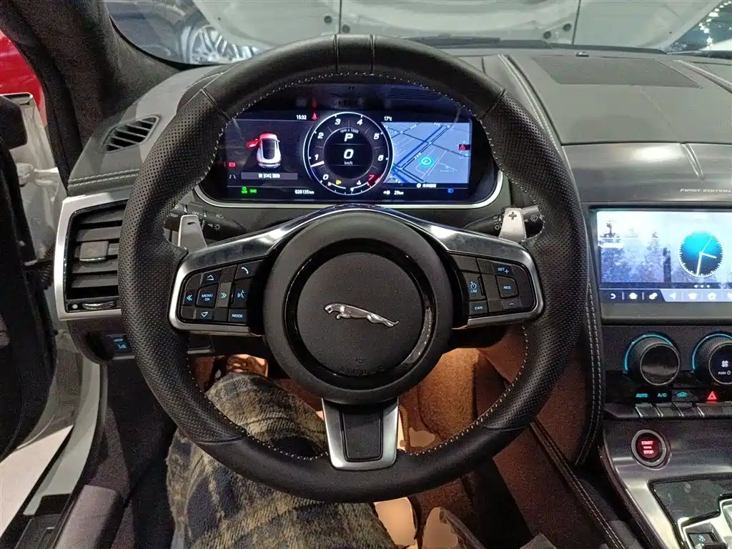 Jaguar F-TYPE 2021 P300 rear-drive First Edition hard-top version купить на сайте DeffCars
