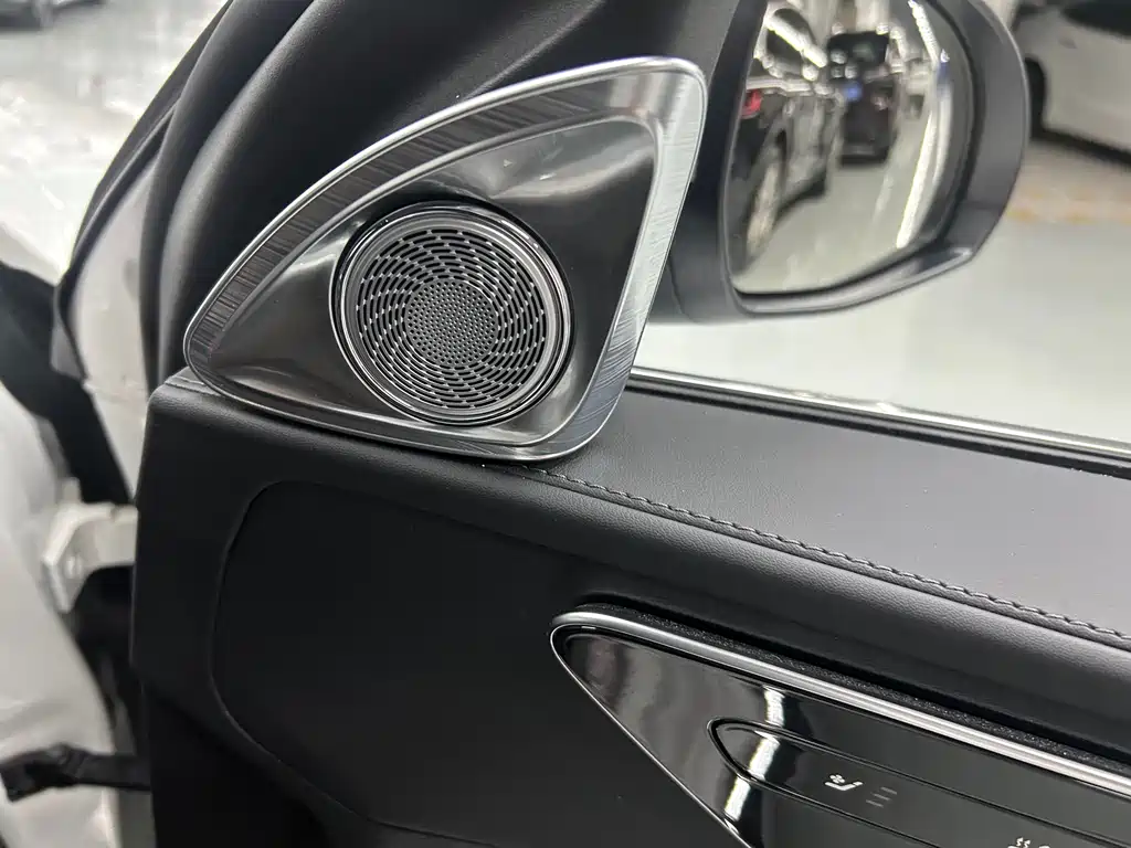 Mercedes-Benz C-Class 2025 C 260 L купить на сайте DeffCars