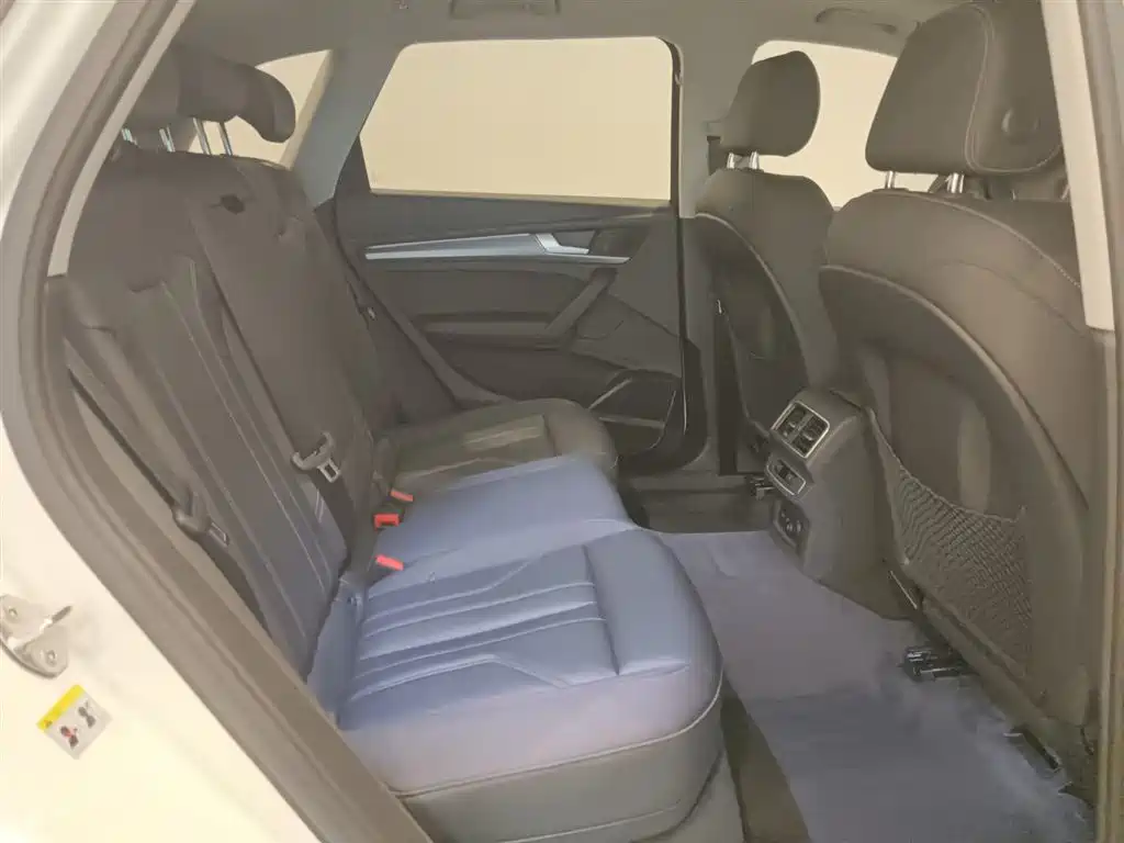 Audi Q5L 2021 45 TFSI luxury and dynamic model купить на сайте DeffCars
