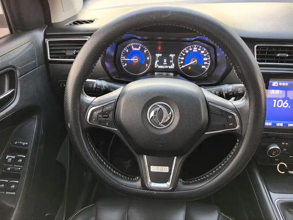 Fengguang 580 2017 1.5T manual luxury model купить на сайте DeffCars