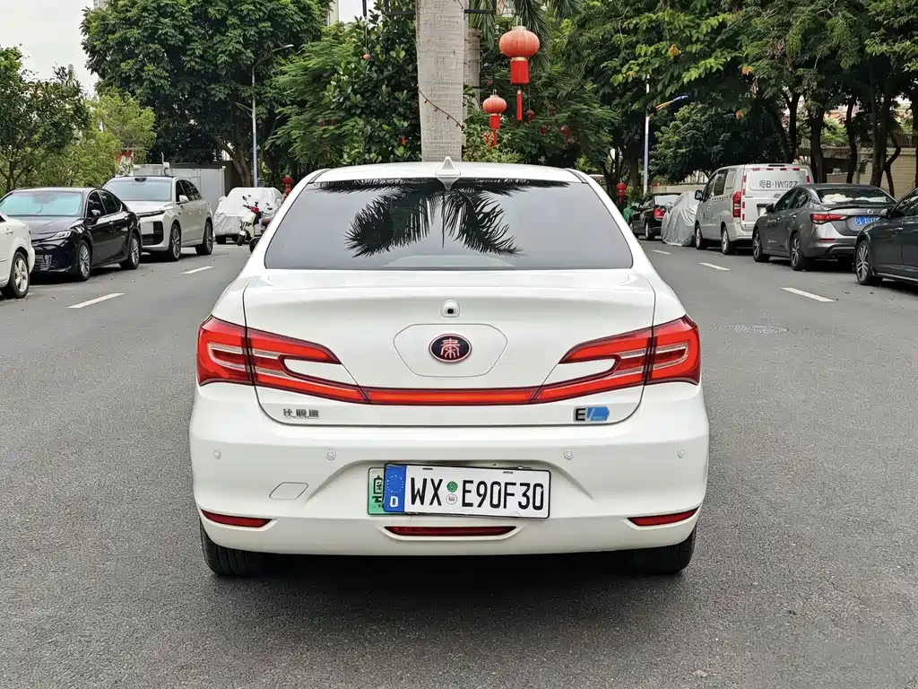 Qin New Energy 2018 Qin EV450 Zhilianfeng Shang Model купить на сайте DeffCars