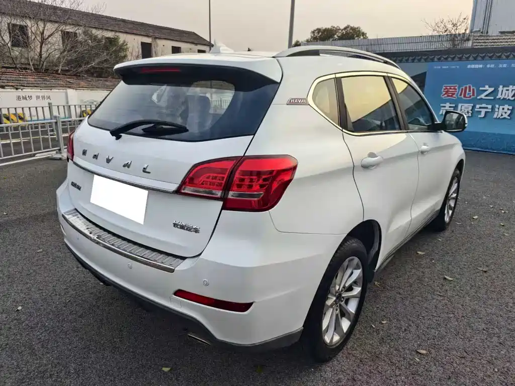 Haval H2 2018 Red Label 1.5T dual-clutch two-wheel drive elite model купить на сайте DeffCars