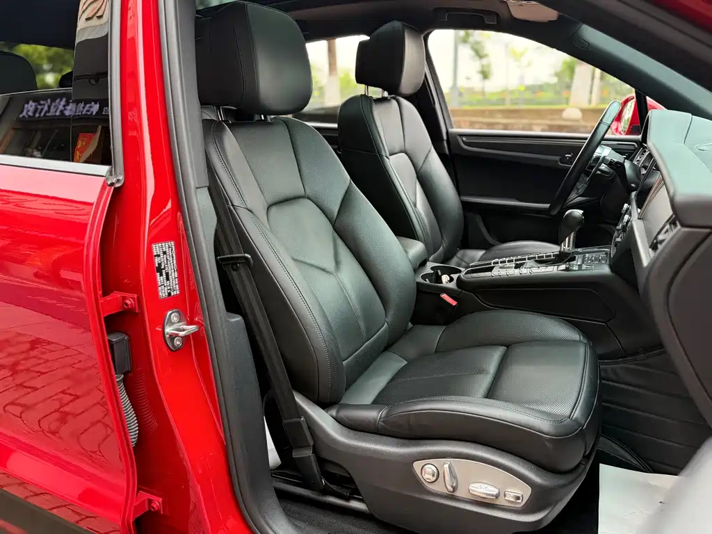 Macan 2018 Macan 2.0T купить на сайте DeffCars