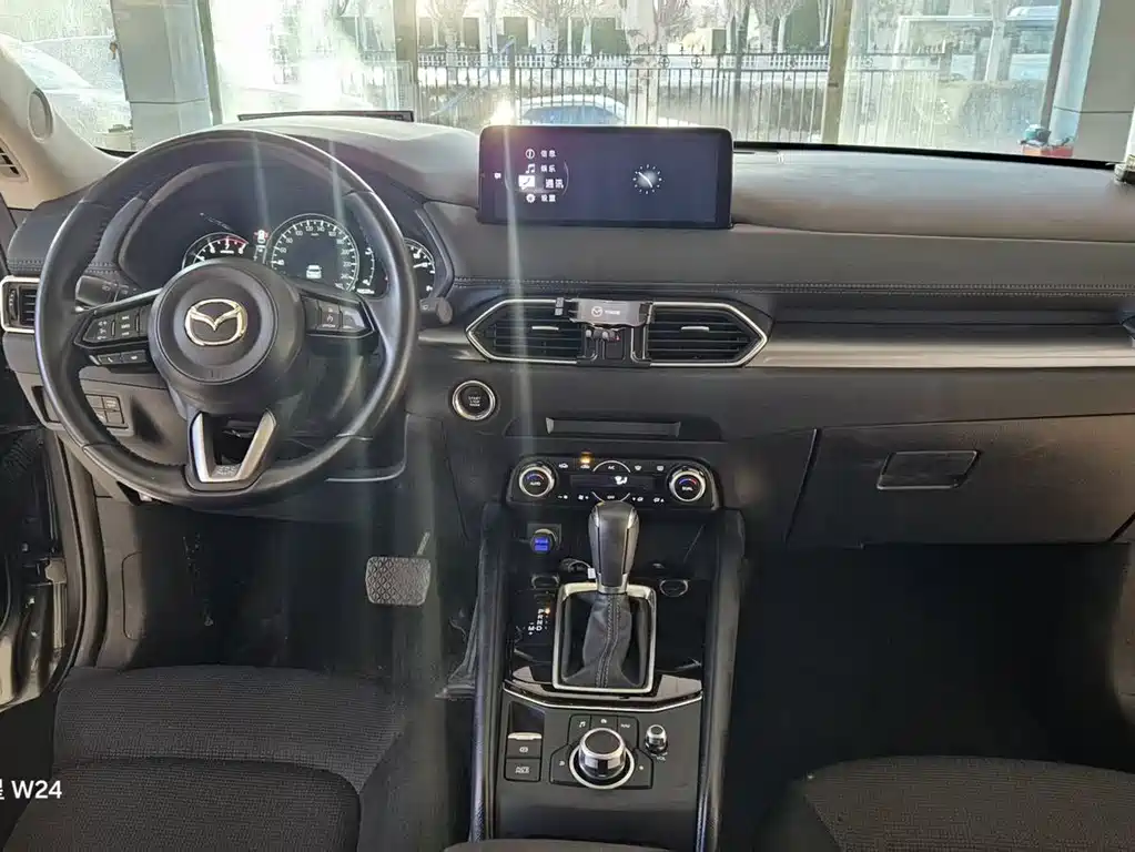 Mazda CX-5 2022 2.0L automatic two-wheel drive smart model купить на сайте DeffCars
