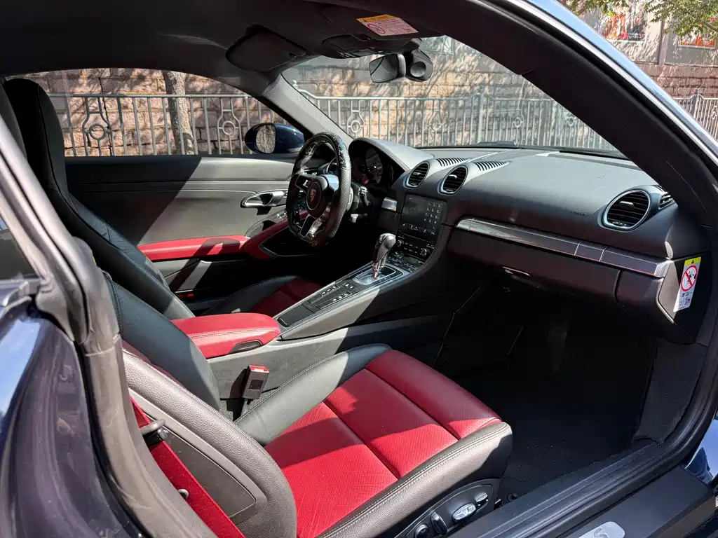 Porsche 718 2018 Cayman S 2.5T купить на сайте DeffCars