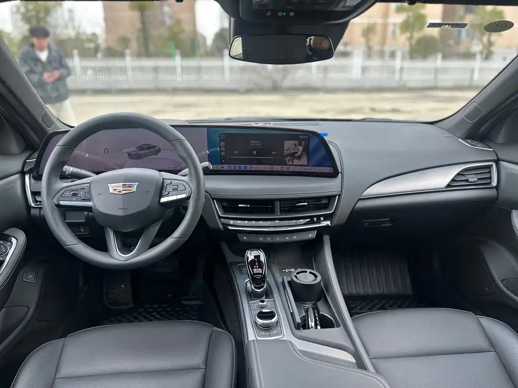 Cadillac CT5 2025 28T Urban Sports Edition купить на сайте DeffCars