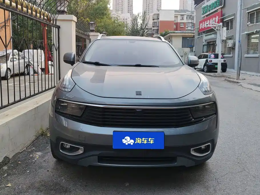 Lynk & Co 01 2020 2.0T two-wheel drive pure Pro version National VI купить на сайте DeffCars