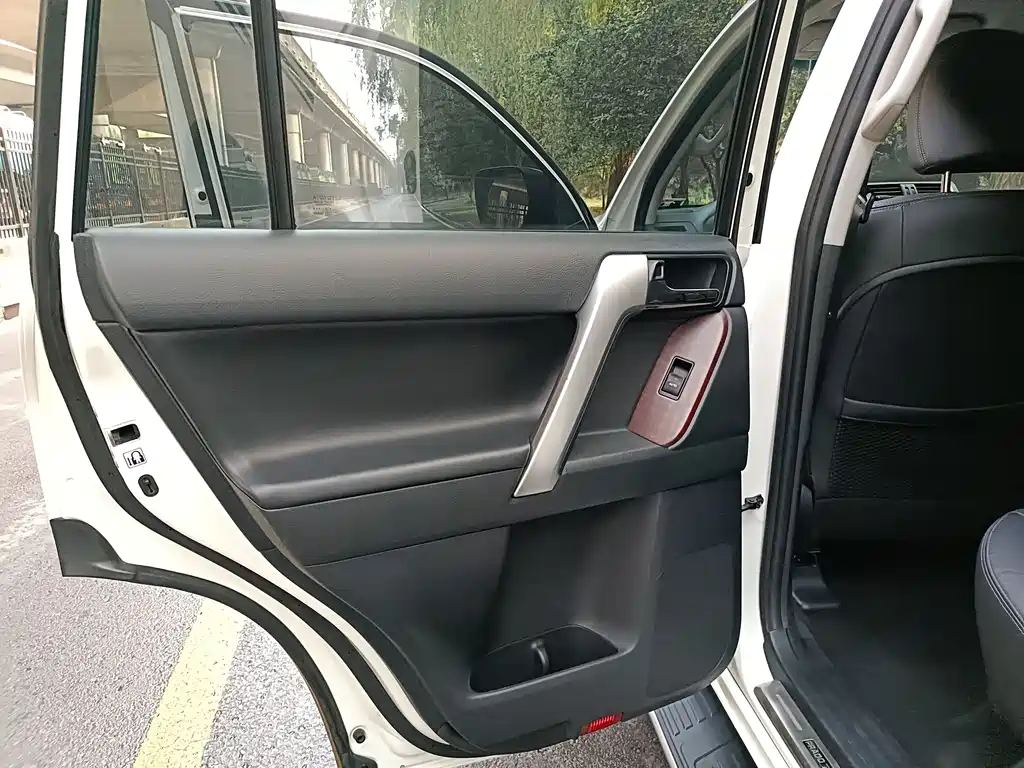 Prado 2016 3.5L automatic TX-L купить на сайте DeffCars