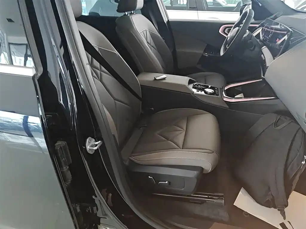 BMW X3 2025 xDrive25L Luxury Package купить на сайте DeffCars