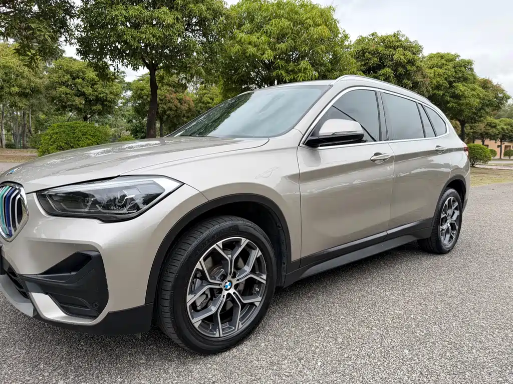 BMW X1 2021 facelift sDrive25Li leading model купить на сайте DeffCars