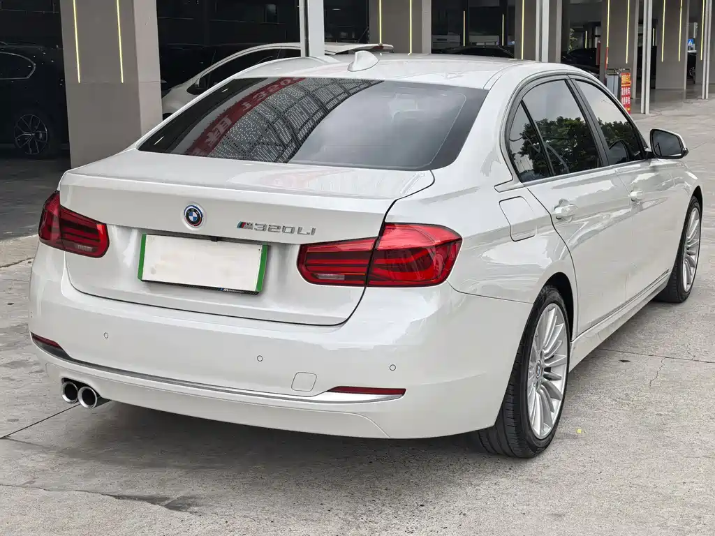BMW 3 Series 2018 320Li Fashion Model купить на сайте DeffCars