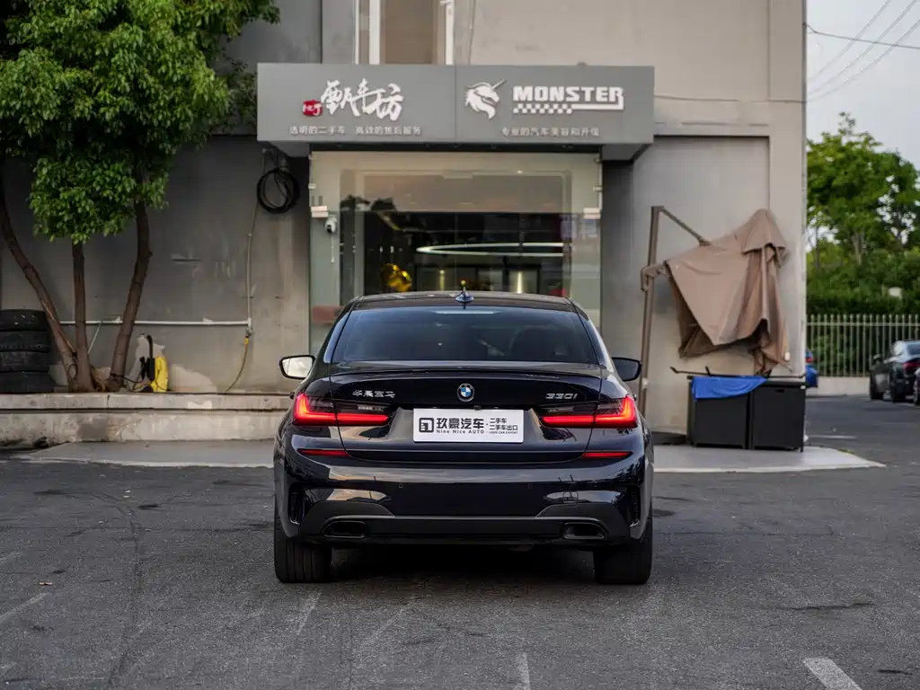 BMW 3 Series 2020 330i M Sports Night Package купить на сайте DeffCars