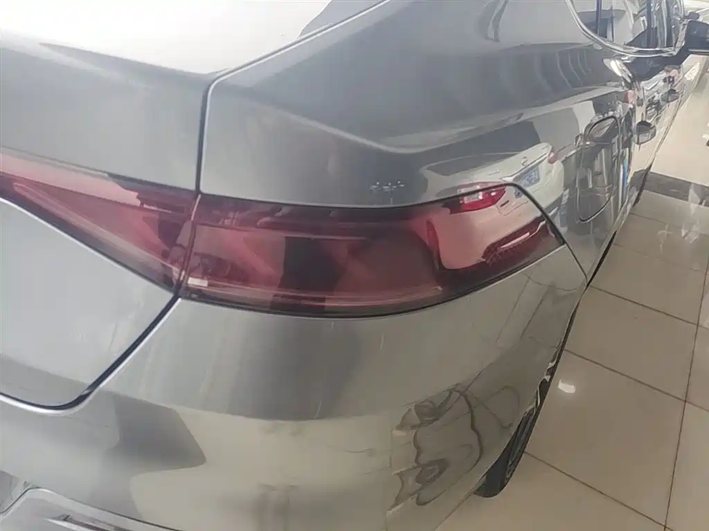 Qin PLUS 2021 DM-i 55KM flagship model купить на сайте DeffCars