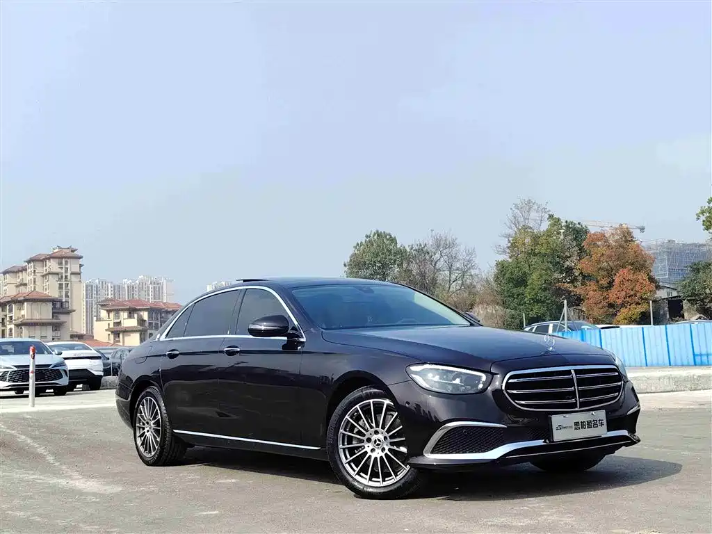 Mercedes-Benz E-Class 2023 E 260 L купить на сайте DeffCars