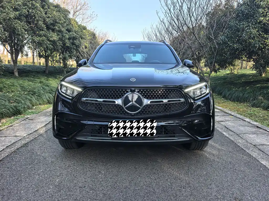 Mercedes-Benz GLC 2023 facelift GLC 260 L 4MATIC luxury model 5 seats купить на сайте DeffCars