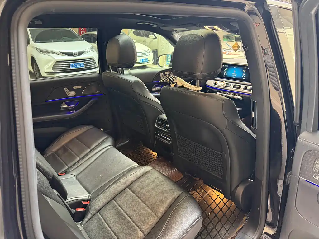 Mercedes-Benz GLS 2023 GLS 450 4MATIC luxury model купить на сайте DeffCars