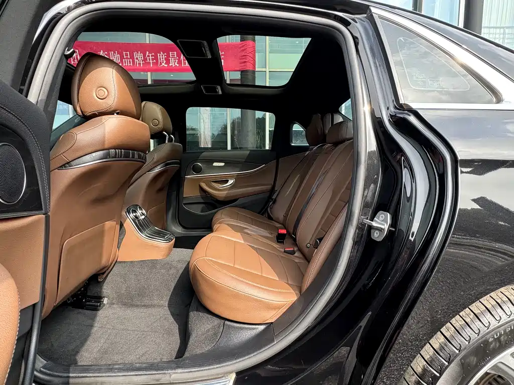Mercedes-Benz E-Class 2021 E 300 L Sporty and Fashionable купить на сайте DeffCars