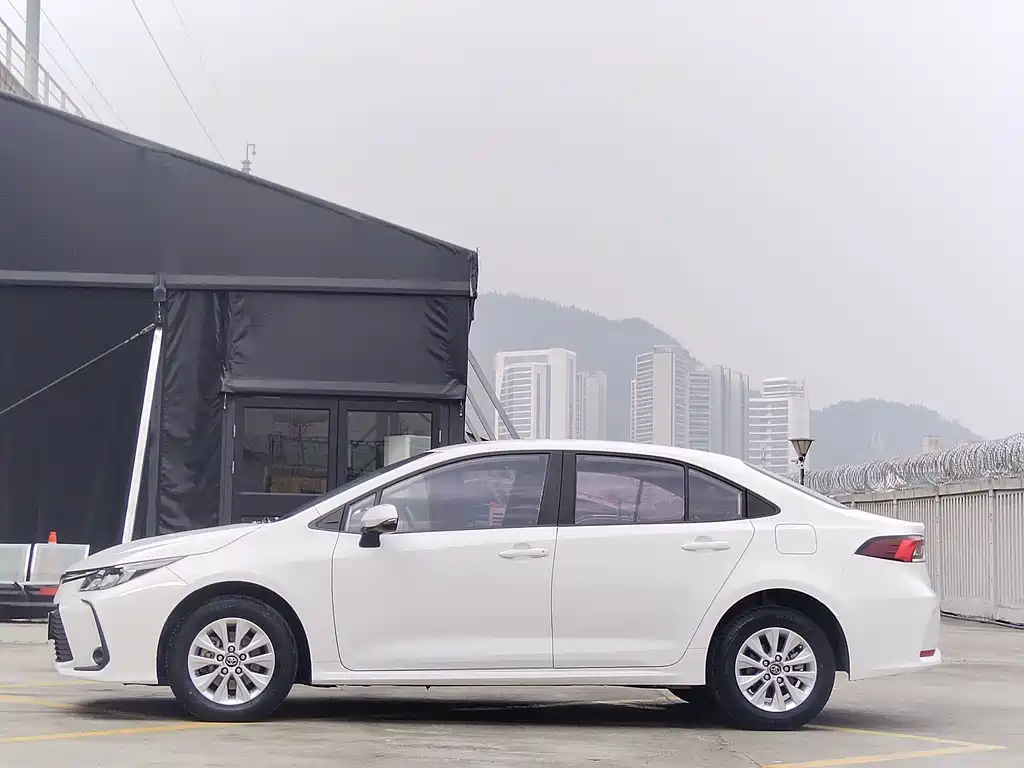 Corolla 2023 1.2T Pioneer Edition купить на сайте DeffCars