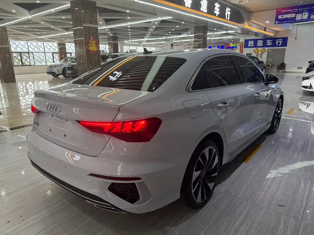 Audi A3 2022 A3L Limousine 35 TFSI Fashionable and Sporty купить на сайте DeffCars