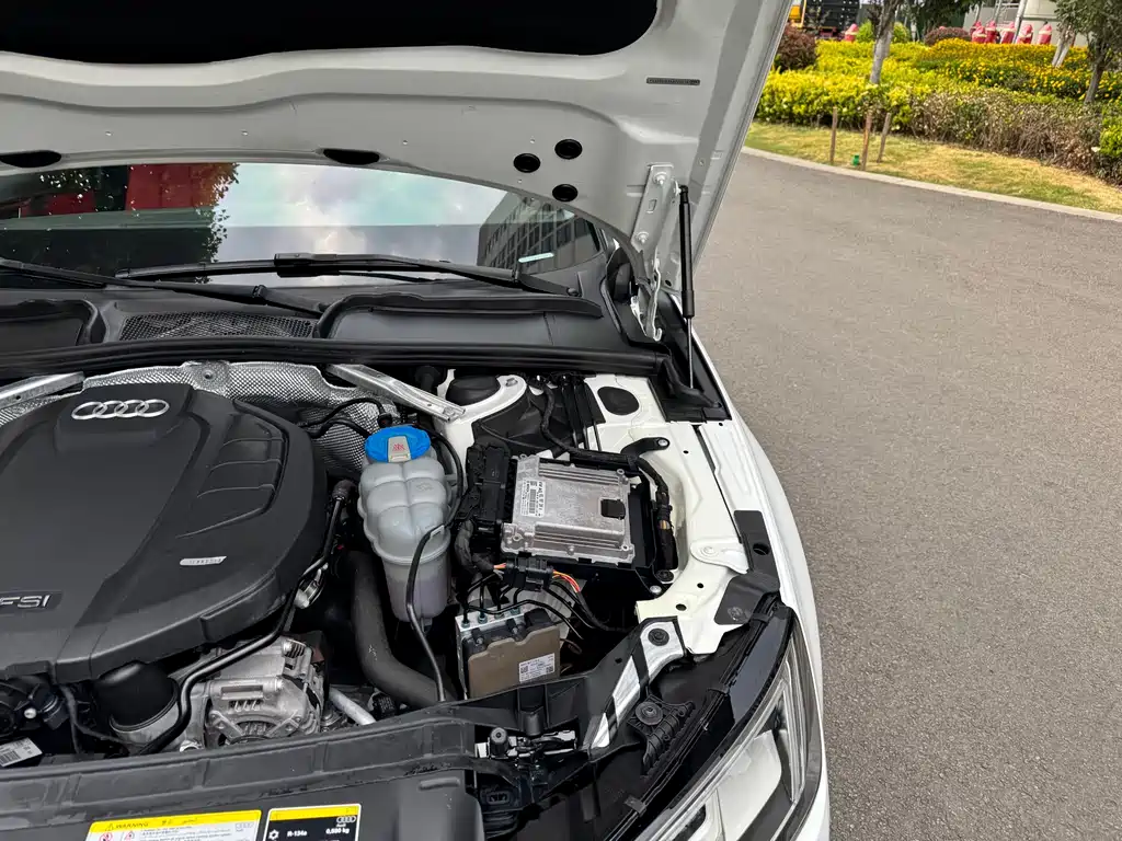 Audi A4L 2019 40 TFSI Enterprising National V купить на сайте DeffCars