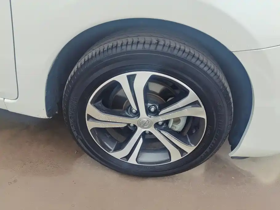 Tiida 2019 1.6L CVT Smart Travel Edition National VI купить на сайте DeffCars