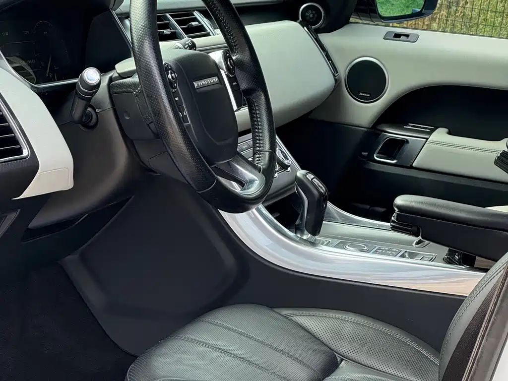 Range Rover Sport 2014 3.0 SC V6 HSE DYNAMIC купить на сайте DeffCars