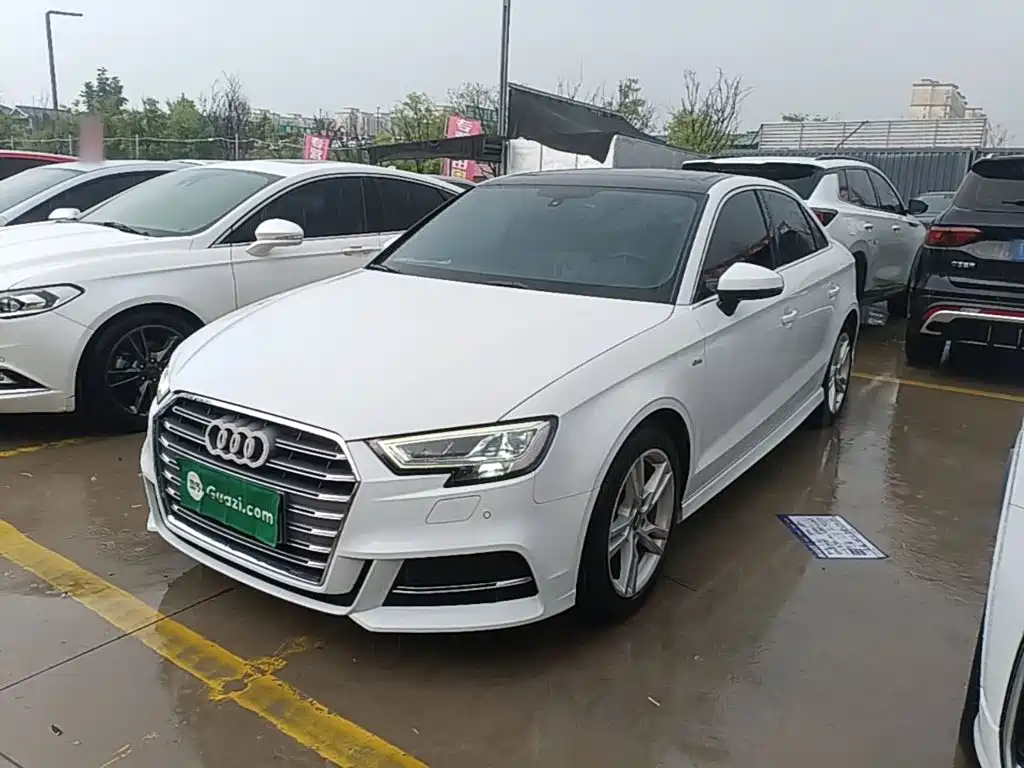 Audi A3 2020 Limousine 35 TFSI Fashion Type National VI купить на сайте DeffCars