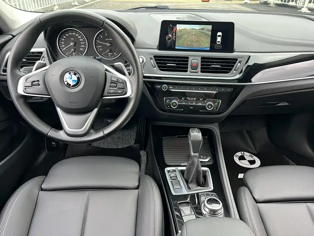 BMW 1 Series 2017 120i Design Package купить на сайте DeffCars