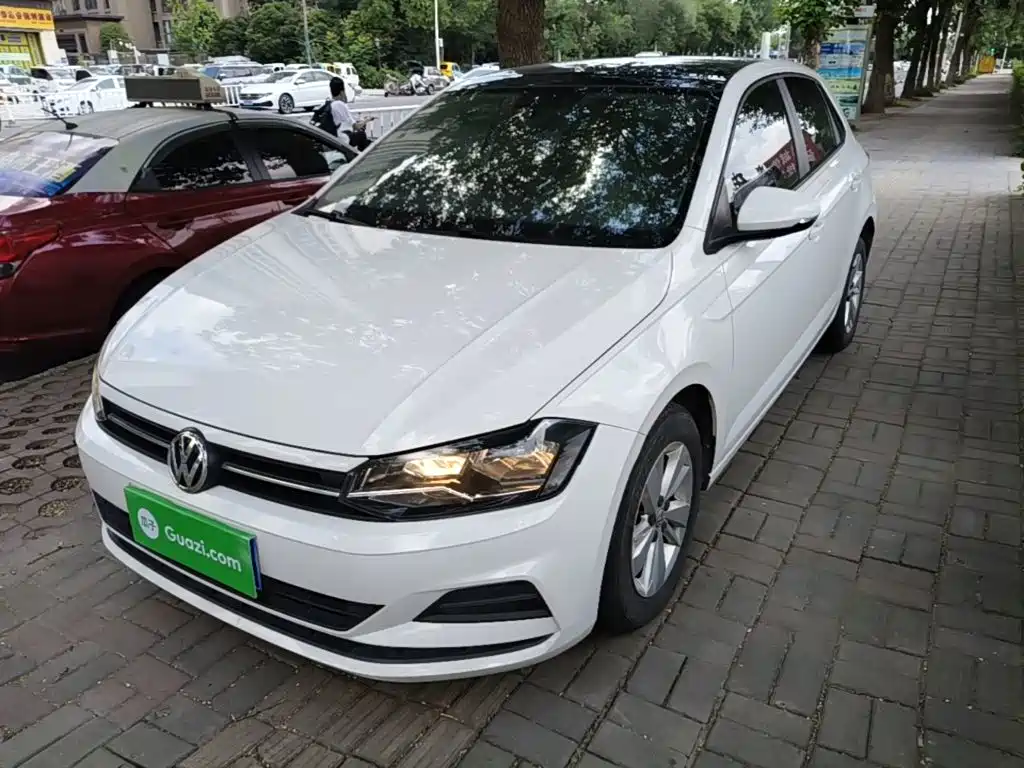 Polo 2019 Plus 1.5L Automatic Panoramic Enjoyment Edition купить на сайте DeffCars