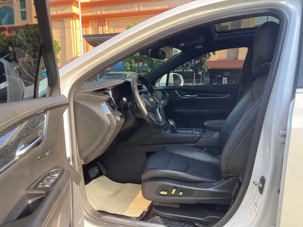 Cadillac XT5 2020 28T four-wheel drive luxury model купить на сайте DeffCars