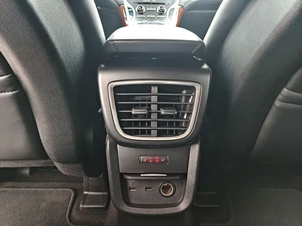 Voyager imported 2019 2.7T four-wheel drive premium version, National V купить на сайте DeffCars