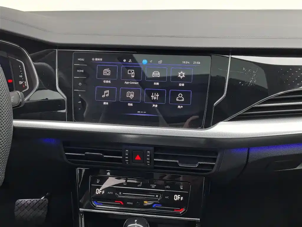 Passat 2024 380TSI Deluxe Edition купить на сайте DeffCars