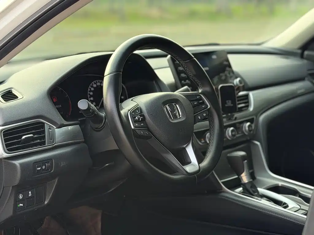 Accord 2021 260TURBO Luxury Starry Sky Limited Edition купить на сайте DeffCars