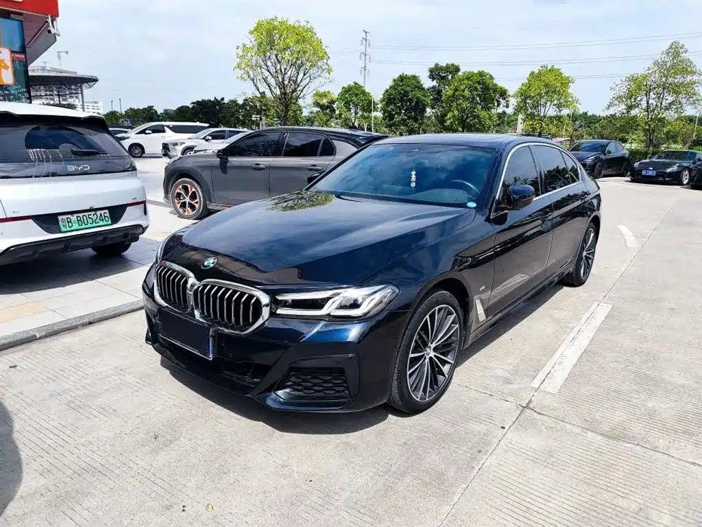 BMW 5 Series 2022 facelift 2 530Li leading M sports package купить на сайте DeffCars