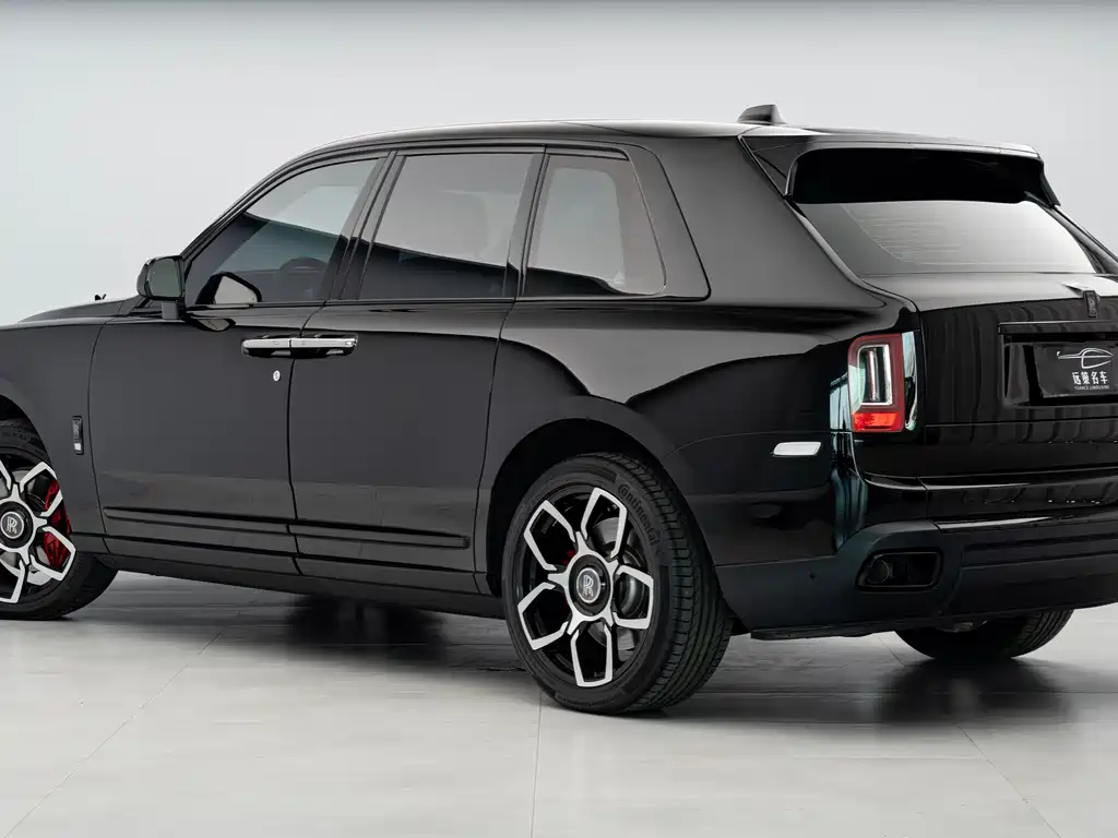 Cullinan 2018 five-seater version купить на сайте DeffCars
