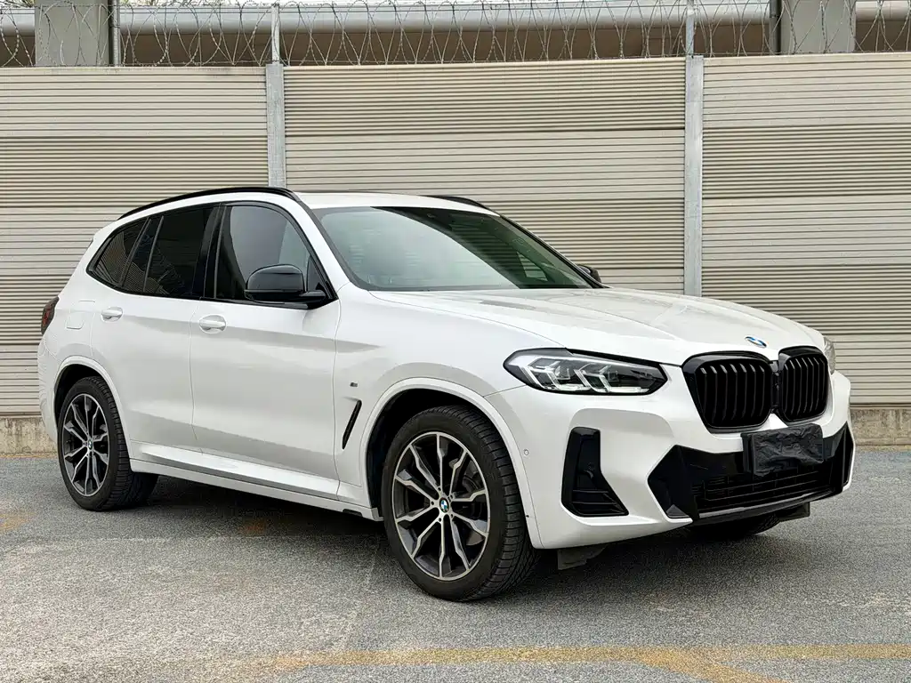 BMW X3 2023 Facelift xDrive30i Leading M Night Package купить на сайте DeffCars