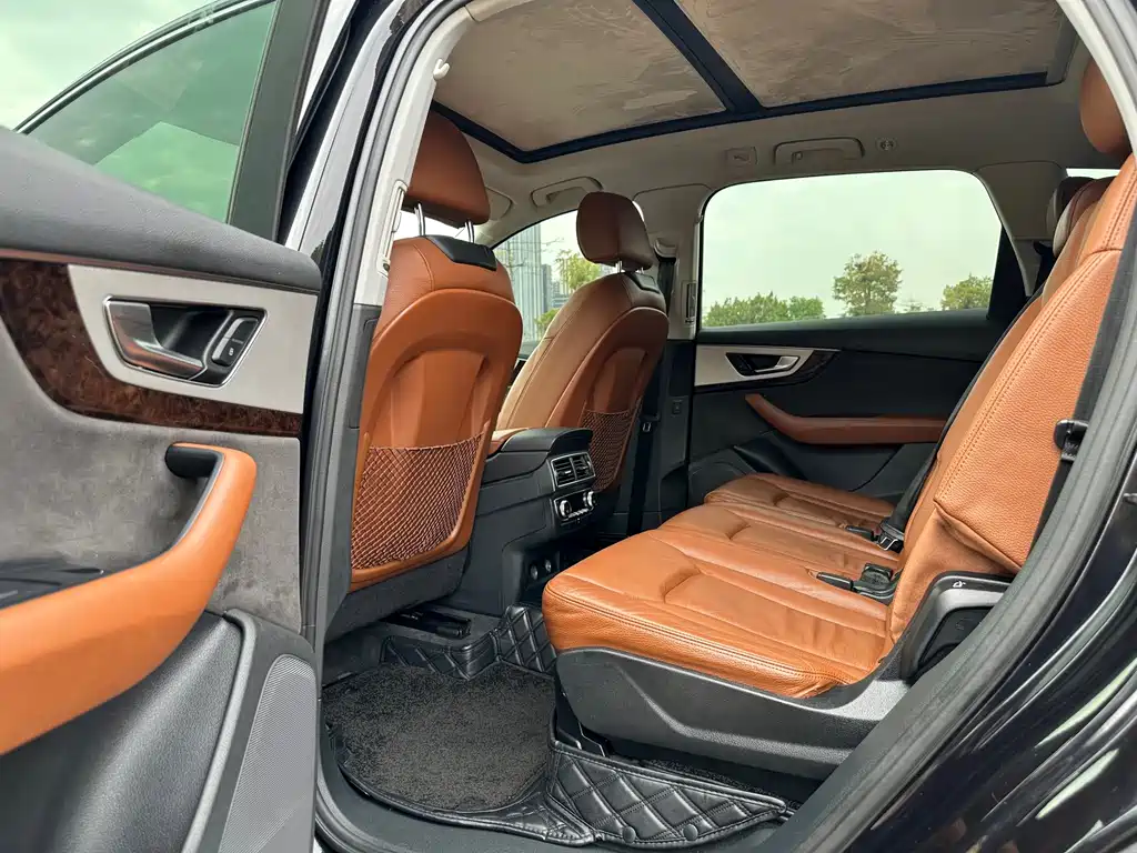 Audi Q7 2019 55 TFSI Technology купить на сайте DeffCars