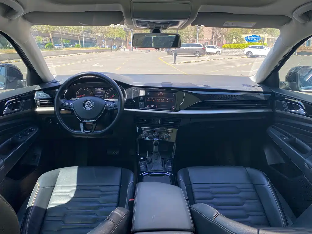 Passat 2019 330TSI Elite Edition National VI купить на сайте DeffCars