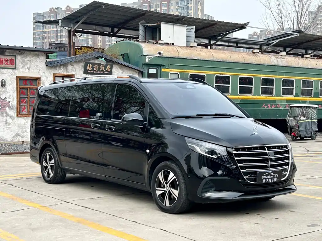 Vito 2024 2.0T Business Edition 7 seats купить на сайте DeffCars