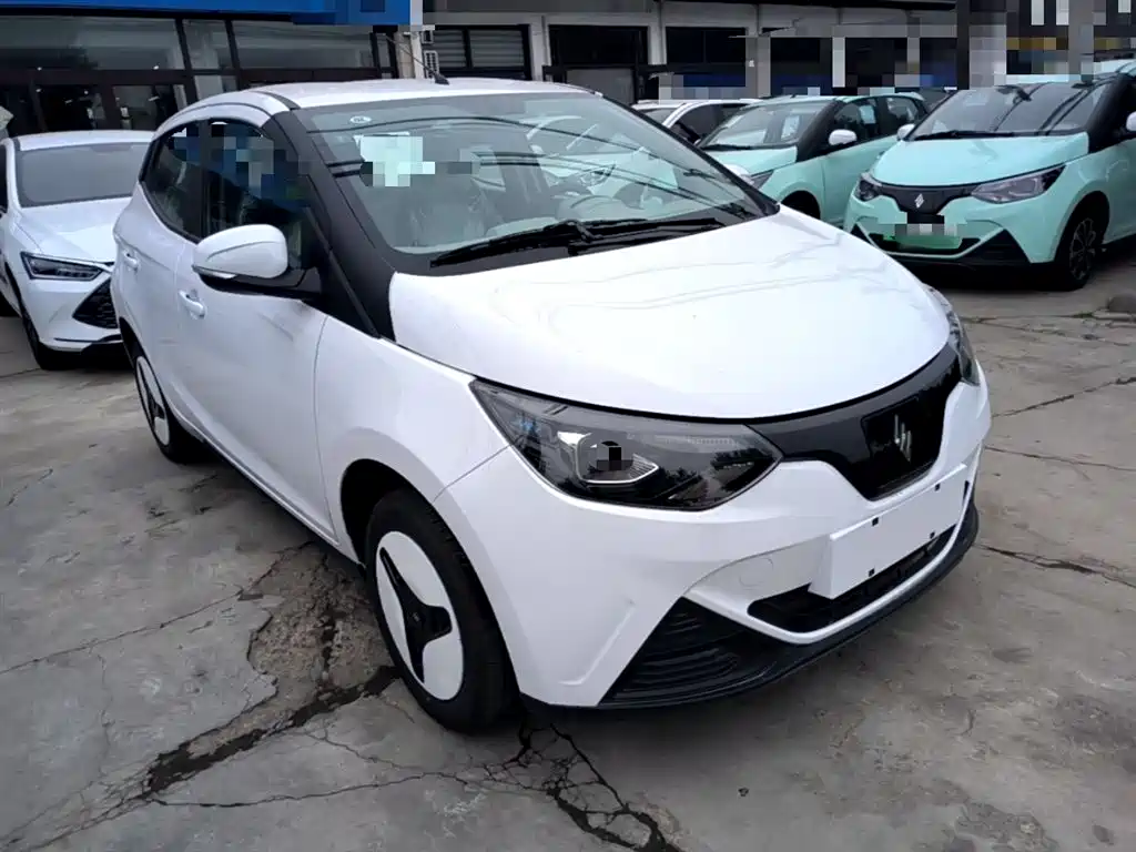 Yizhi EV2 2026 PLUS+ comfort model купить на сайте DeffCars