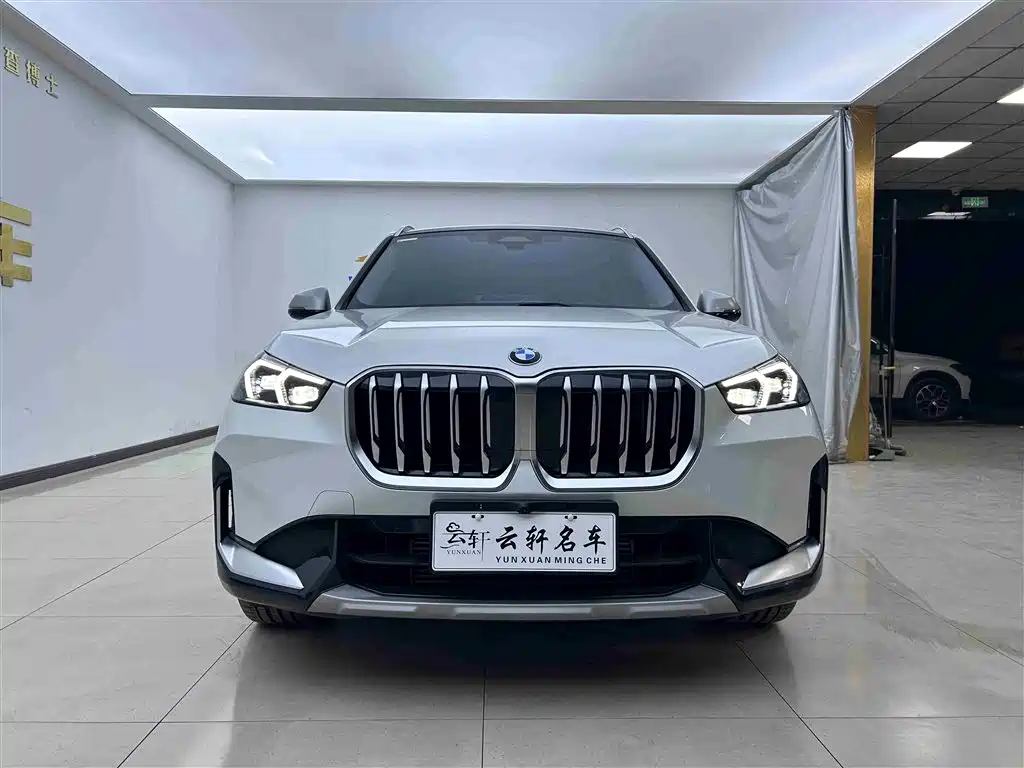 BMW X1 2023 sDrive25Li X Design Package купить на сайте DeffCars