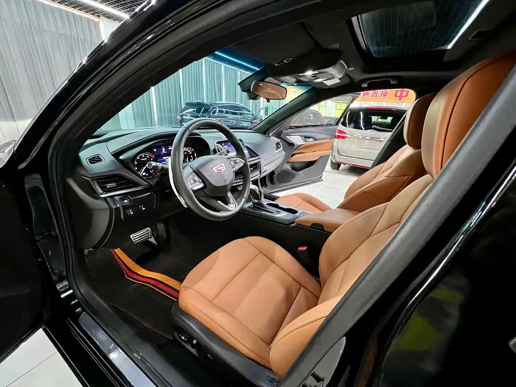 Cadillac CT4 2022 28T luxury model купить на сайте DeffCars