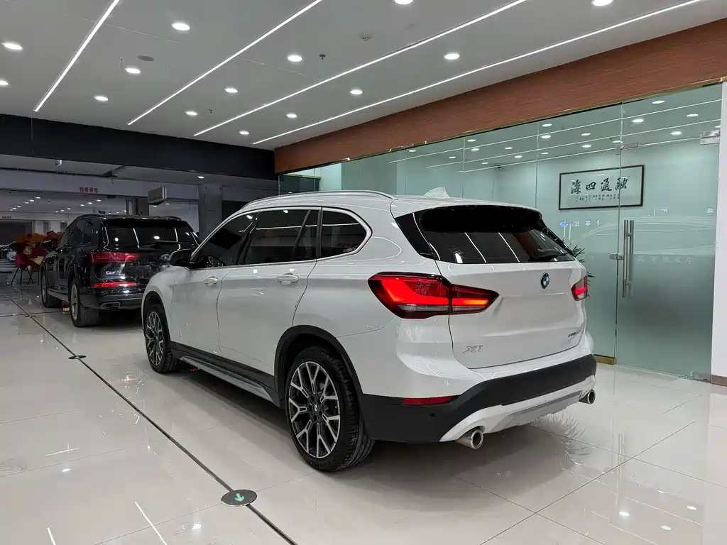 BMW X1 2021 xDrive25Li Exclusive Model купить на сайте DeffCars