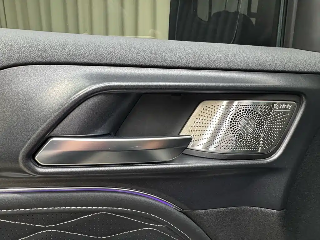 Tank 300 2021 Off-Road Version 2.0T Conqueror купить на сайте DeffCars