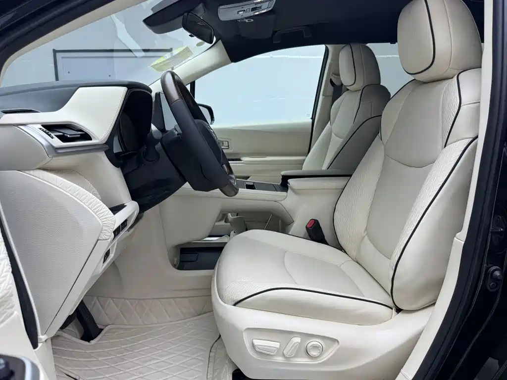 Grevia 2024 2.5L Hybrid Comfort Edition купить на сайте DeffCars