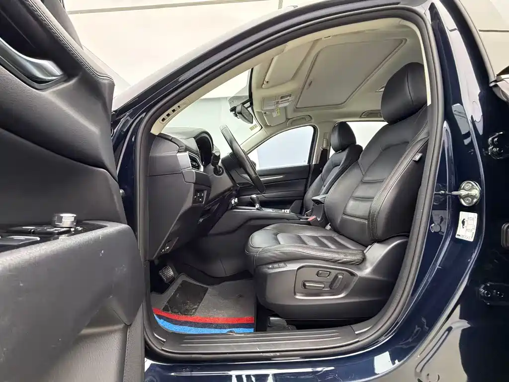 Mazda CX-5 2022 2.0L automatic two-wheel drive smart model купить на сайте DeffCars
