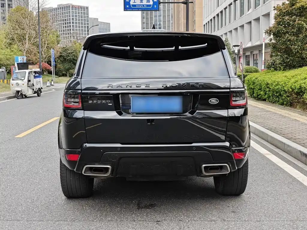 Range Rover Sport 2022 3.0 L6 Black Edition купить на сайте DeffCars