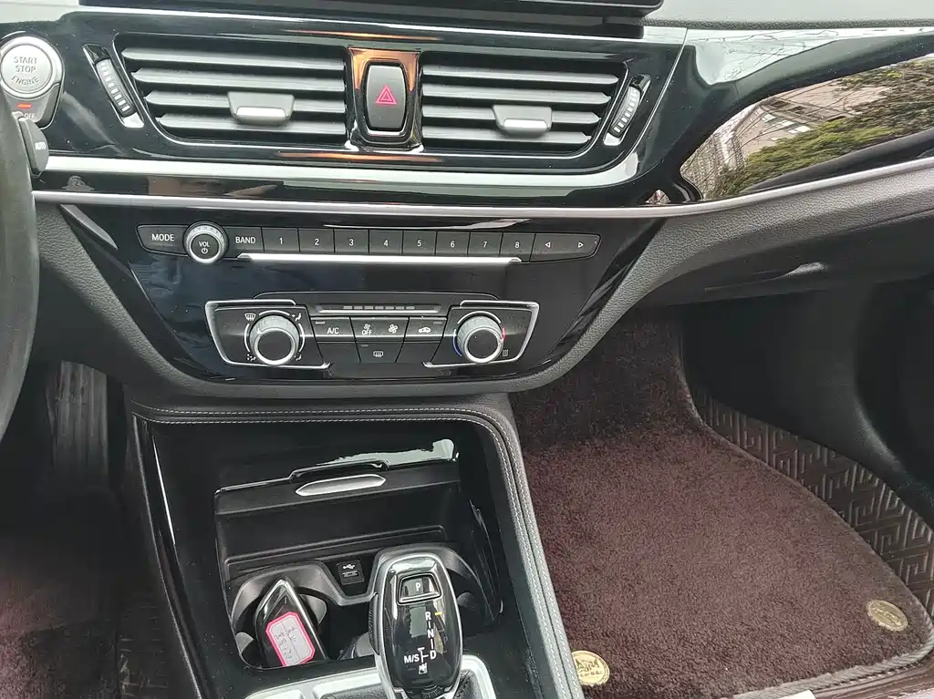 BMW 1 Series 2022 120i M Sports Night Edition купить на сайте DeffCars