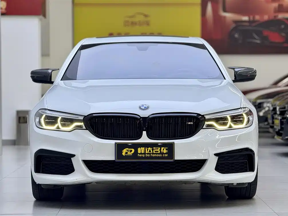BMW 5 Series 2020 530Li Exclusive M Sports Package купить на сайте DeffCars