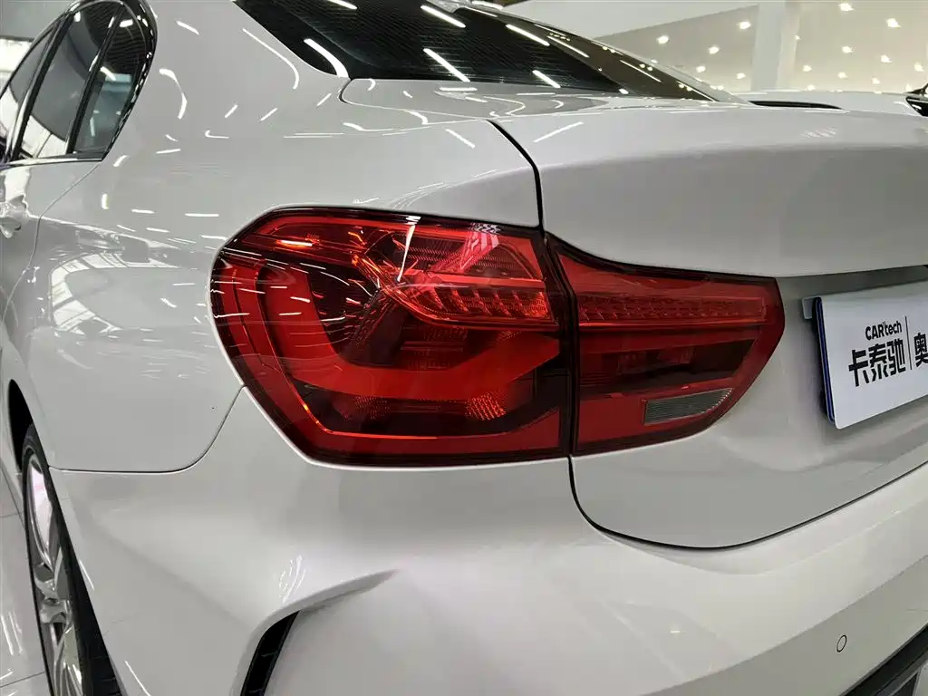 BMW 1 Series 2020 125i Leading M Sports Package купить на сайте DeffCars